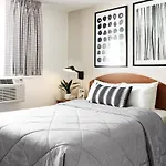Intown Suites Extended Stay San Antonio Tx - Leon Valley South
